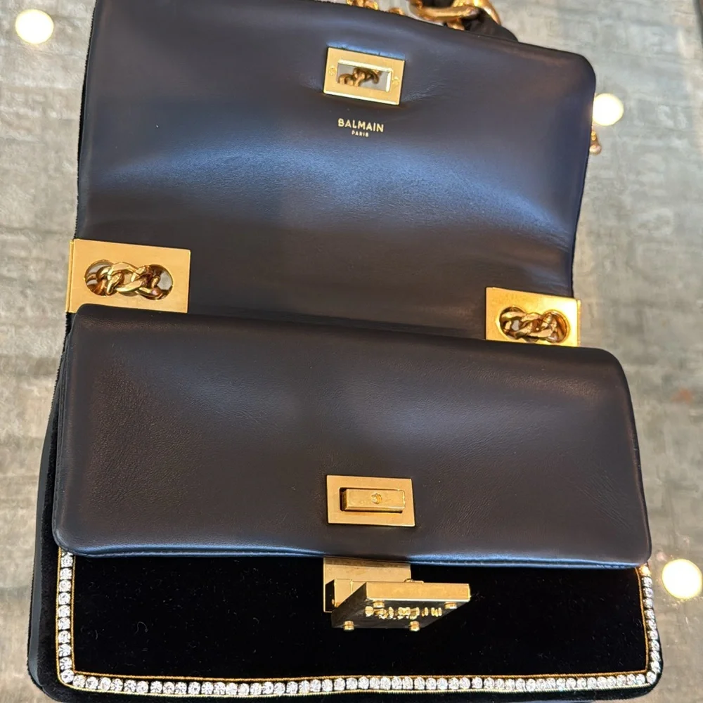 Balmain Black and Gold Clutch with Chain Details - Picture 5 of 9